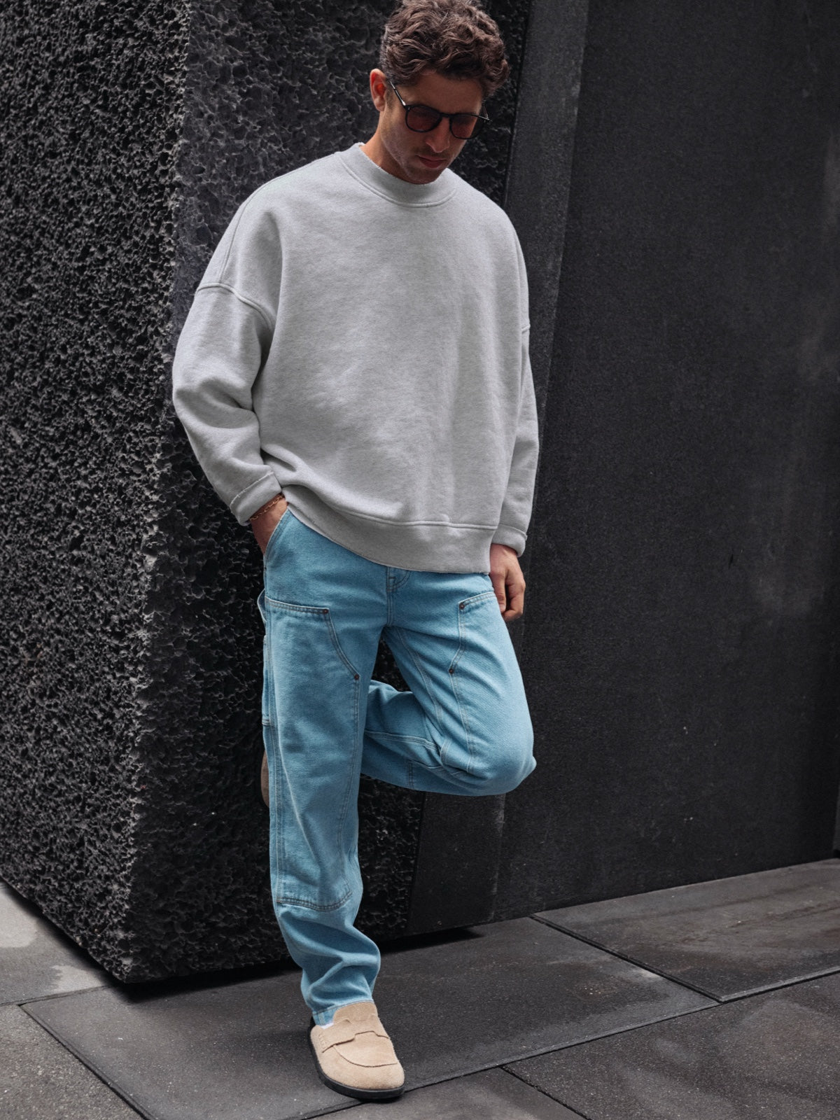 LIGHT BLUE